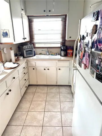 $1,589,000 | 223 Bennett Avenue, Long Beach, CA 90803