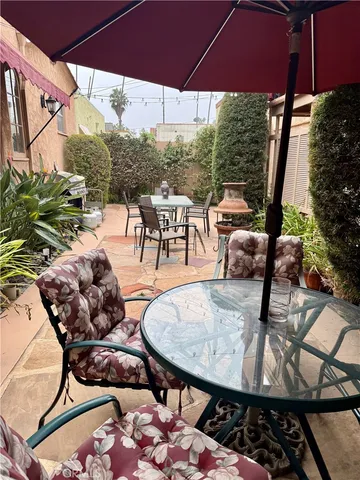 $1,589,000 | 223 Bennett Avenue, Long Beach, CA 90803