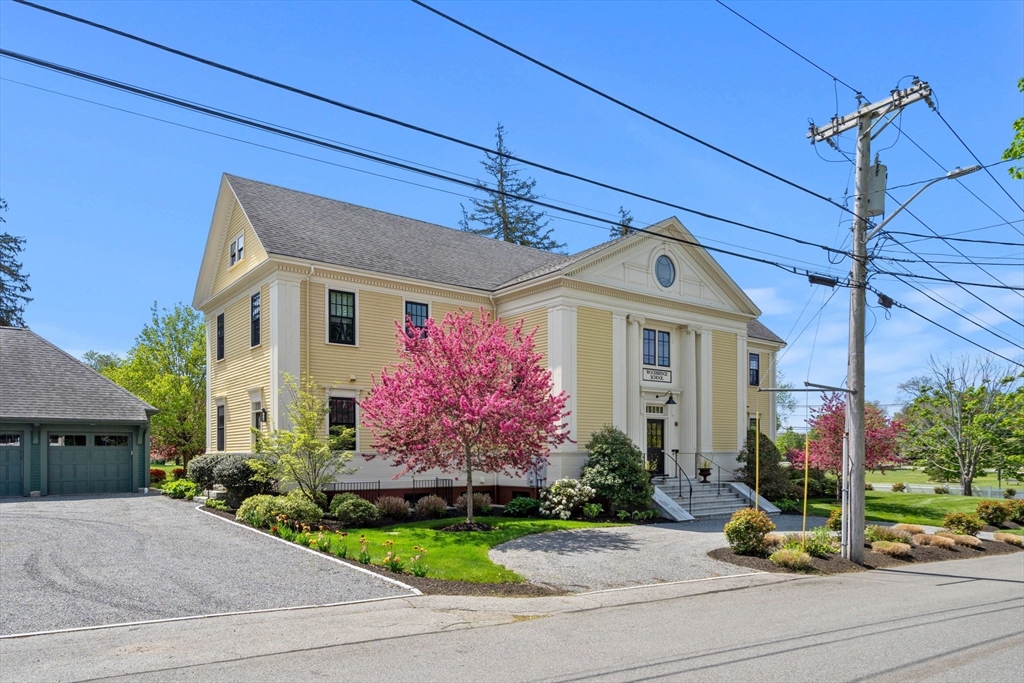 33 High Road, Unit 2 Newbury, MA 01951 - Photo 1 of 41 Gallery Image 1