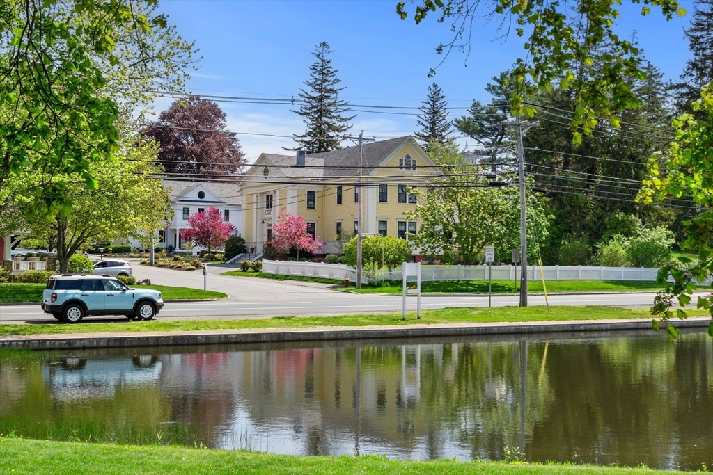33 High Road, Unit 2 Newbury, MA 01951 - Photo 4 of 41 Gallery Image 4