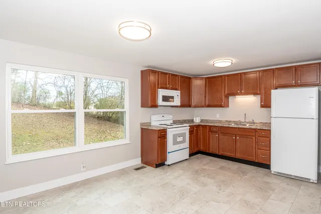 $309,900 | 3548 Garner Circle, Maryville, TN 37803