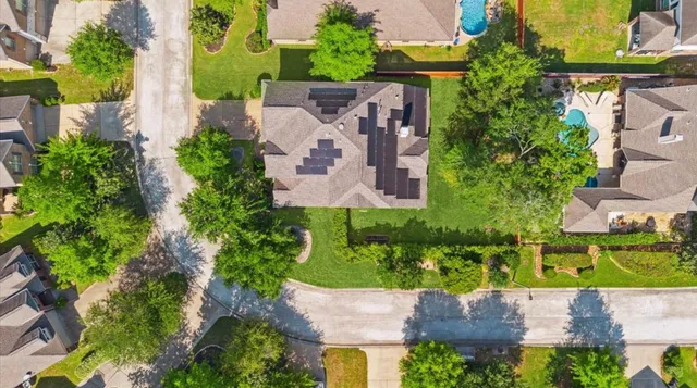 $4,100 | 86 North Victoriana Circle, Spring, TX 77389