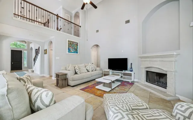 $4,100 | 86 North Victoriana Circle, Spring, TX 77389