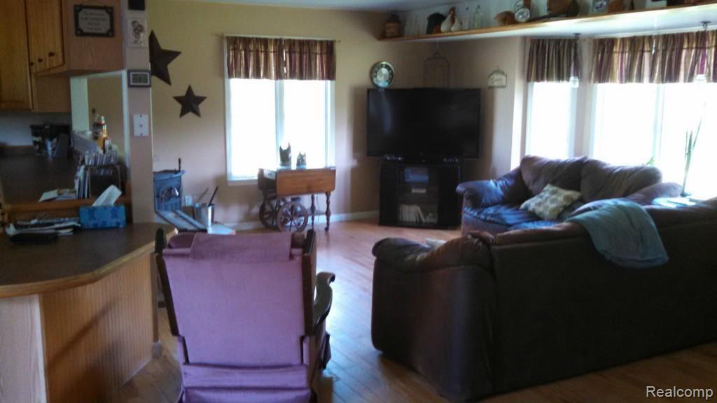 19205 Williamsville Road Gregory, MI 48137 - Photo 6 of 11 IMG_20140606_093829_493.jpg