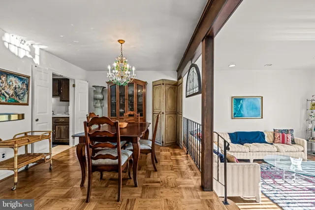 $415,000 | 633 East Main Street, Unit B7, Moorestown, NJ 08057