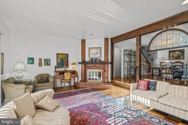 $415,000 | 633 East Main Street, Unit B7, Moorestown, NJ 08057