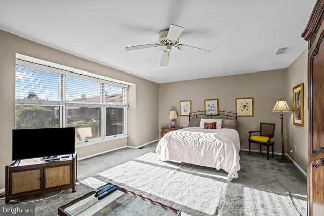 $415,000 | 633 East Main Street, Unit B7, Moorestown, NJ 08057