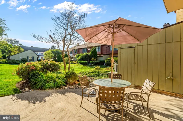 $415,000 | 633 East Main Street, Unit B7, Moorestown, NJ 08057