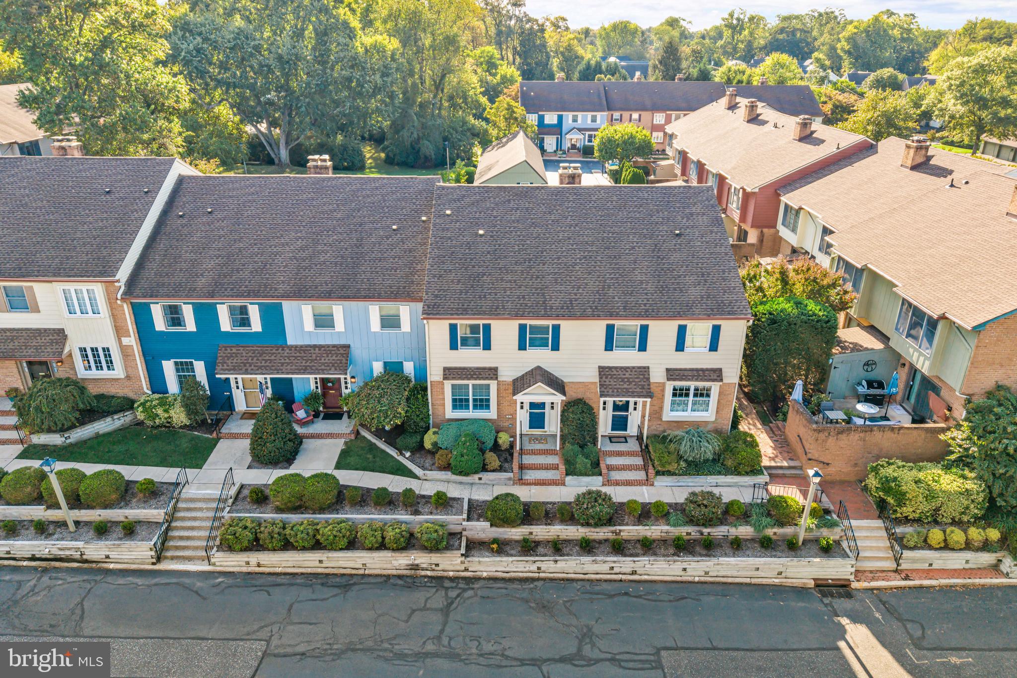 633 East Main Street, Unit B7 Moorestown, NJ 08057 - Photo 39 of 42 an aerial view of a house