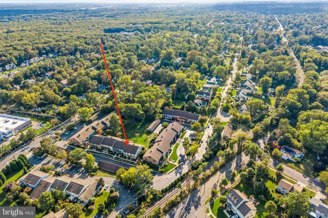 $415,000 | 633 East Main Street, Unit B7, Moorestown, NJ 08057