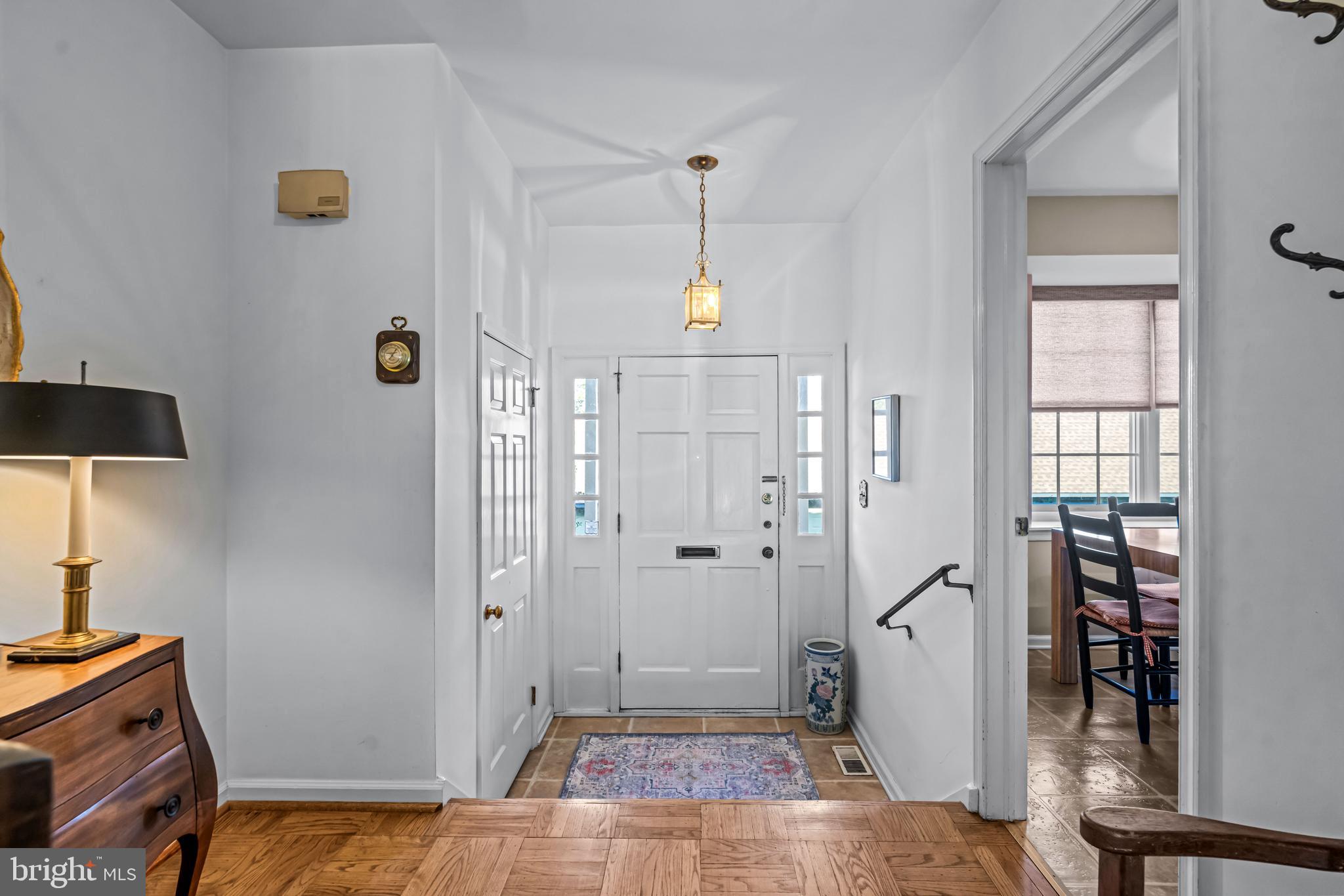 633 East Main Street, Unit B7 Moorestown, NJ 08057 - Photo 6 of 42 a view of a bathroom with tub and window