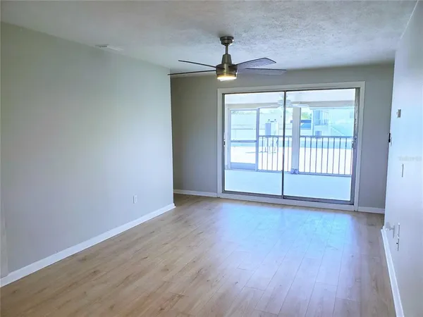 $1,550 | 3075 Los Altos Drive, Unit E, Belleair Bluffs, FL 33770