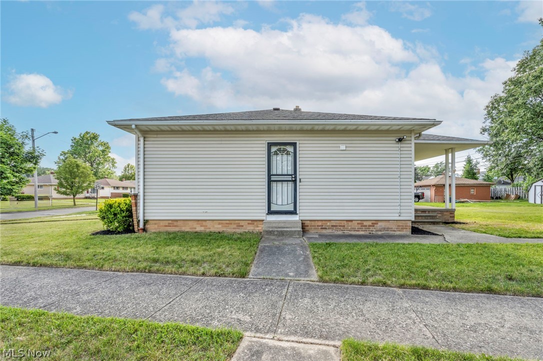 13825 Carpenter Road Garfield Heights, OH 44125 - Photo 36 of 38