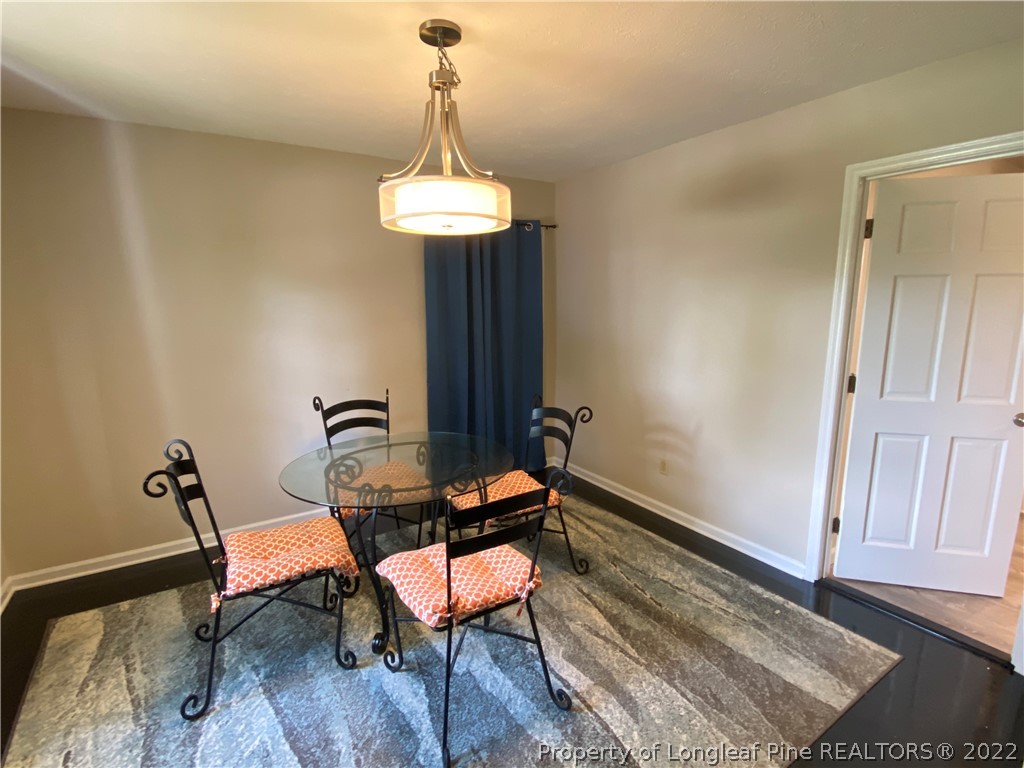 215 Rivenoak Drive Fayetteville, NC 28303 - Photo 5 of 21 a room with musical instruments