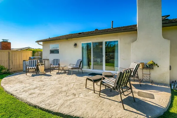 $7,800 | 706 Circle Drive, Santa Barbara, CA 93108