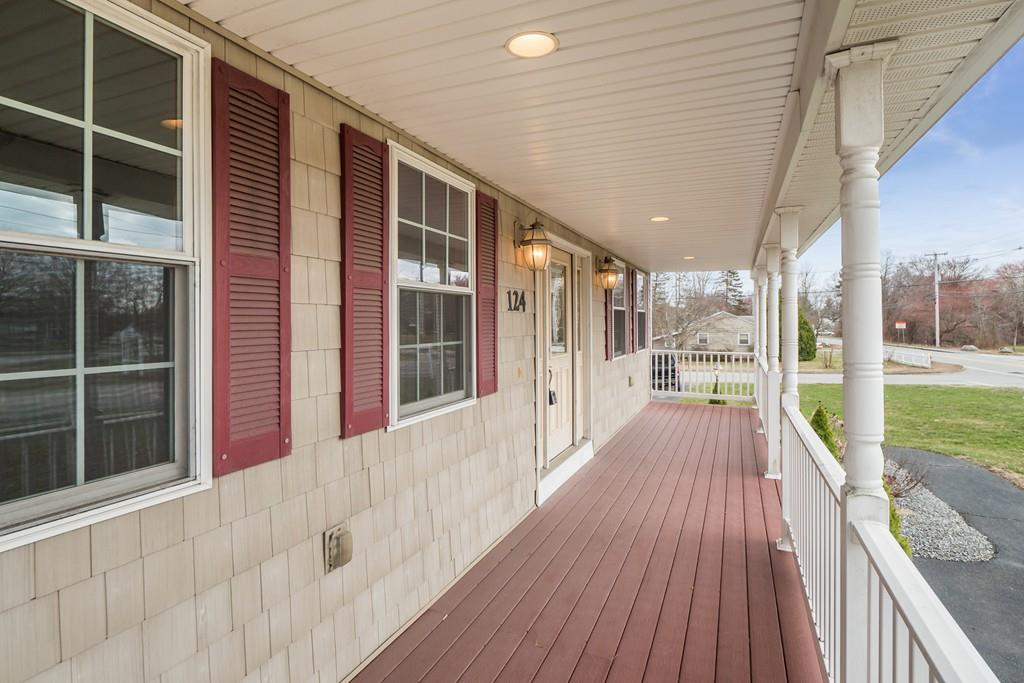 124 Lexington Road Billerica, MA 01821 - Photo 3 of 42