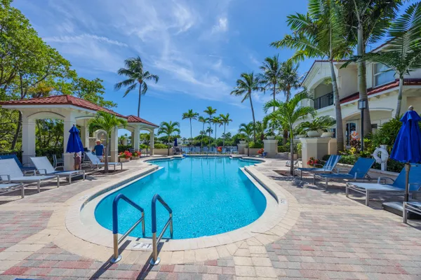 $3,000 | 2412 Tuscany Way, Boynton Beach, FL 33435