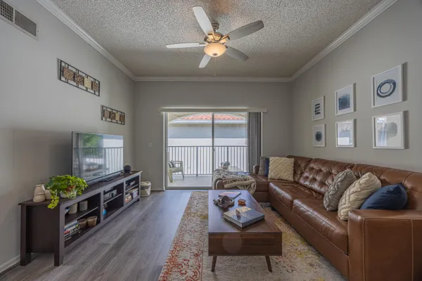 $3,000 | 2412 Tuscany Way, Boynton Beach, FL 33435