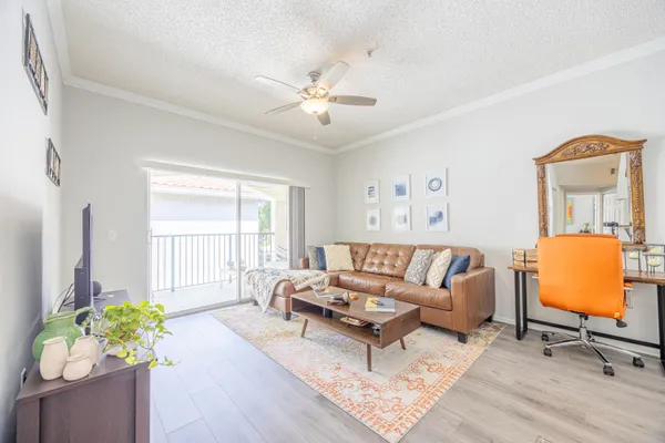 $3,000 | 2412 Tuscany Way, Boynton Beach, FL 33435