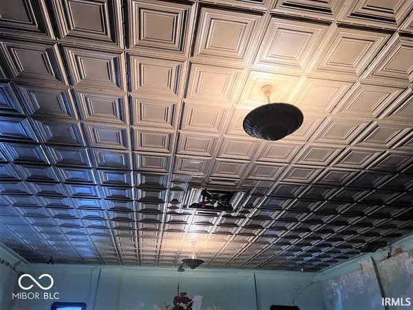 $1,400 | 28 North Washington Street, Knightstown, IN 46148