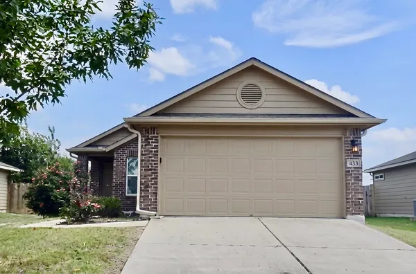 $1,750 | 433 Moulins Lane, Georgetown, TX 78626