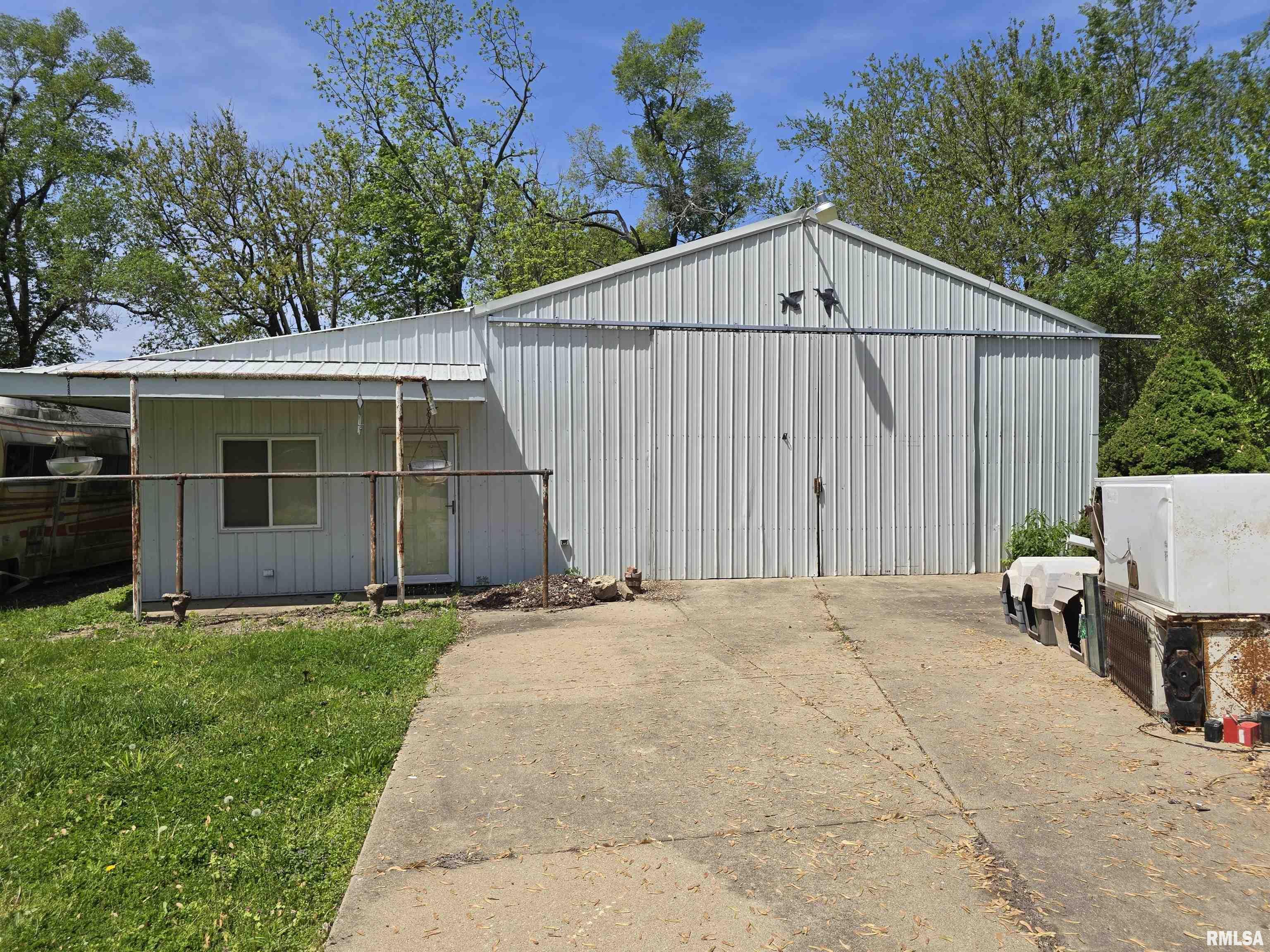 13595 First Street Pekin, IL 61554 - Photo 13 of 13 Gallery Image 13