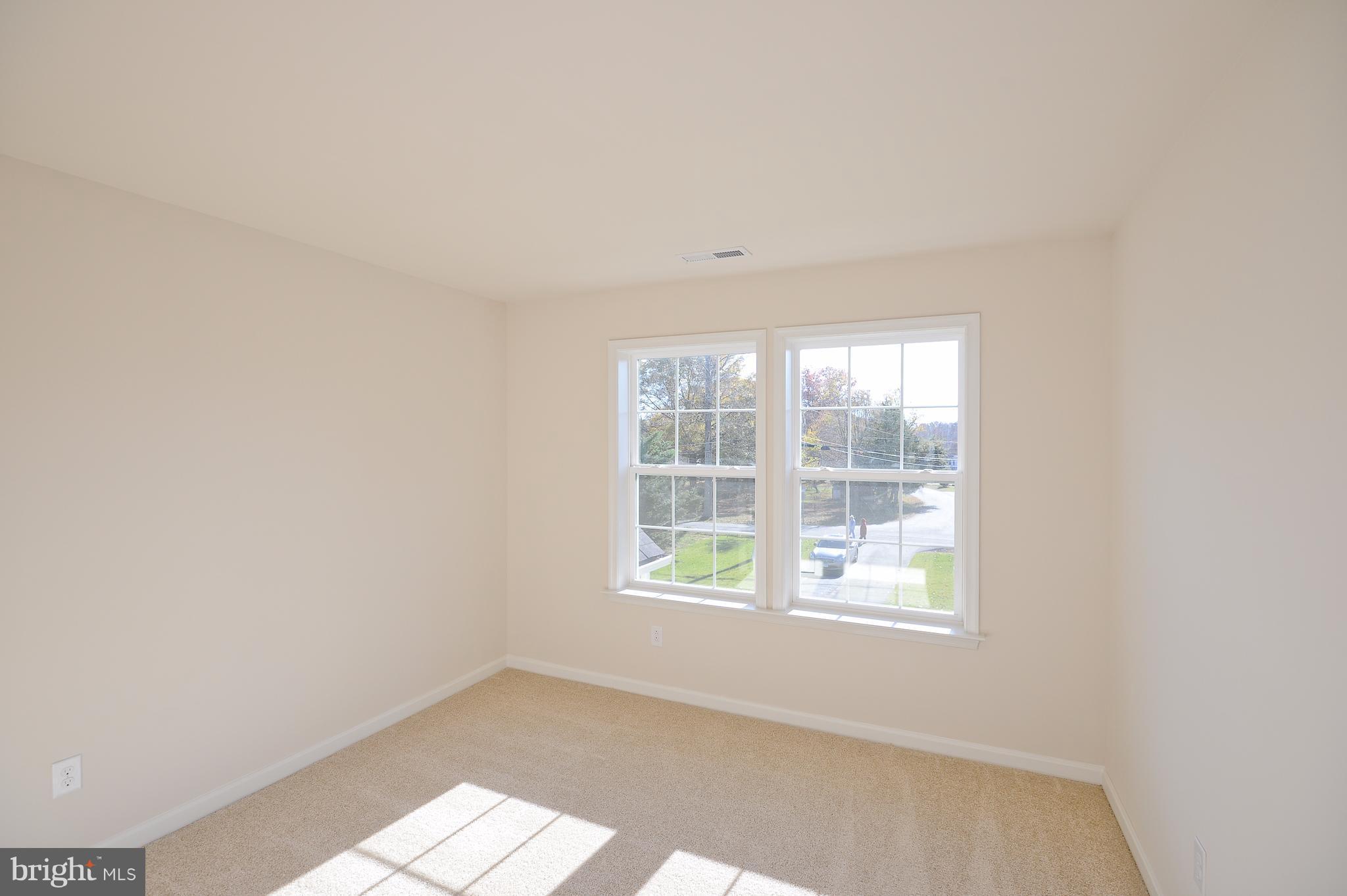 15308 Thoroughfare Road Gainesville, VA 20155 - Photo 24 of 30 Bedroom