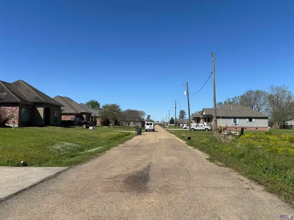 $40,000 | 0 Don Lou Drive, Gonzales, LA 70737
