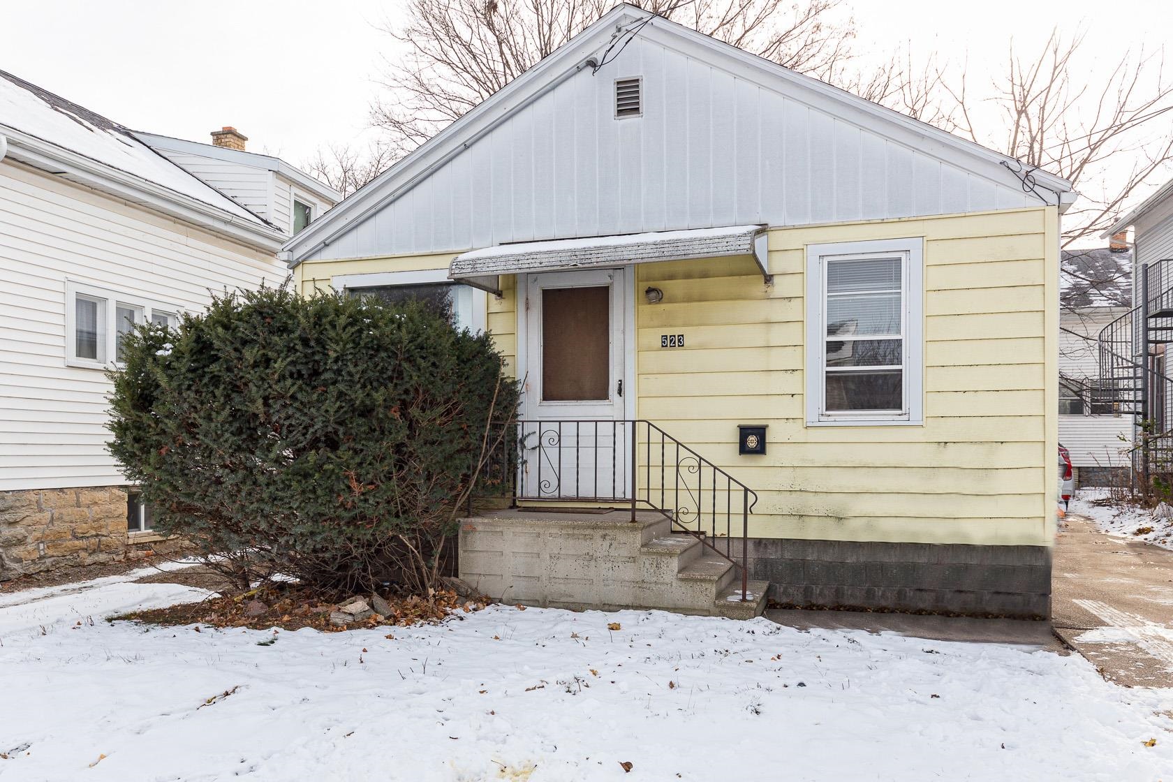 523 West Lincoln Ave  