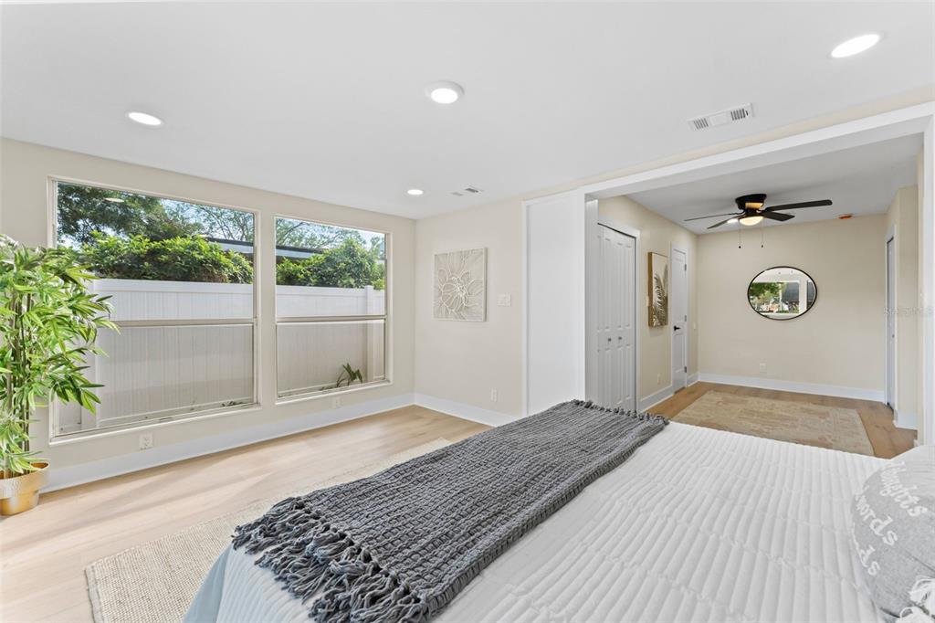 1714 West St Isabel Street Tampa, FL 33607 - Photo 7 of 32