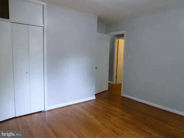 $4,400 | 2046 Greenwich Street, Falls Church, VA 22043