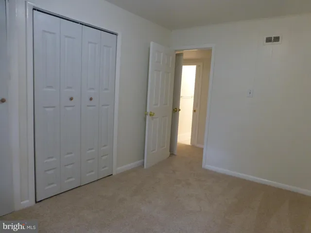 $4,400 | 2046 Greenwich Street, Falls Church, VA 22043