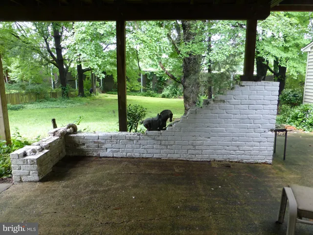 $4,400 | 2046 Greenwich Street, Falls Church, VA 22043