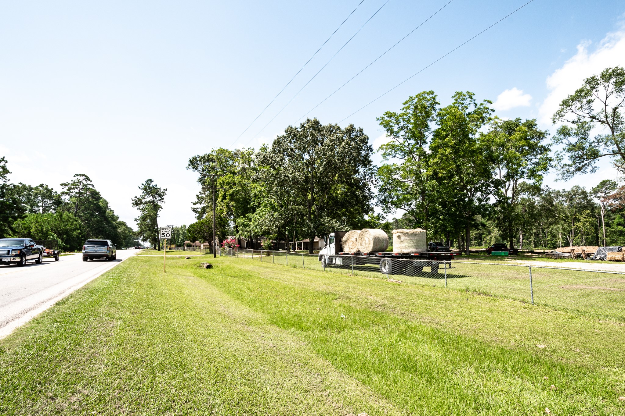 10994 Fostoria Road Cleveland, TX 77328 - Photo 13 of 13 a view of a playground with basketball court