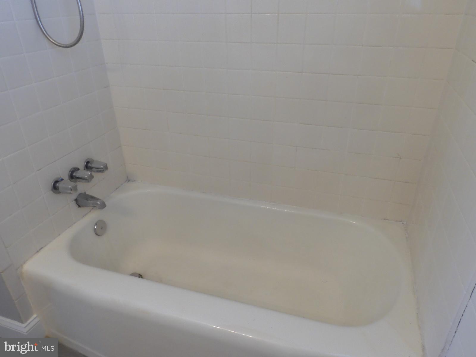 123 Estates Road Pine Hill, NJ 08021 - Photo 13 of 37