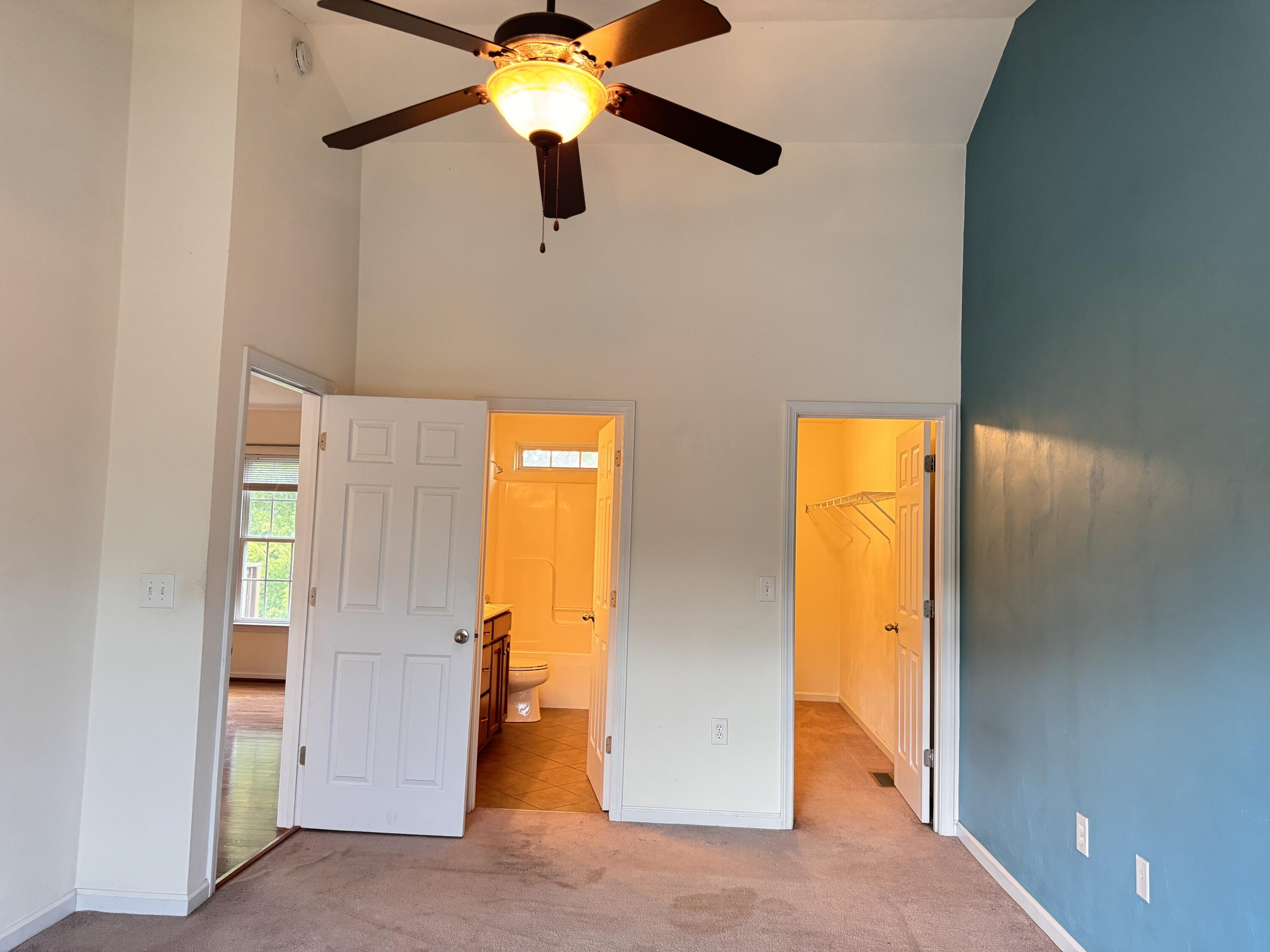 1122 Updike Road Roanoke, VA 24014 - Photo 11 of 20 IMG_8877