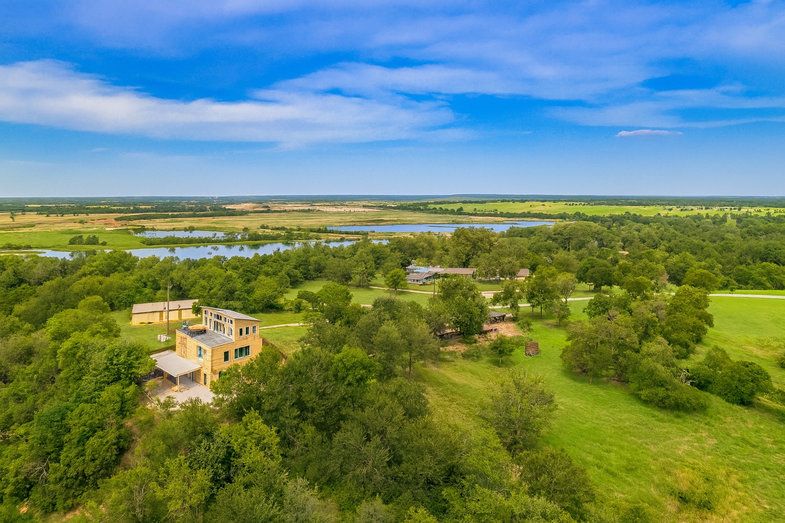520 Double Eagle Ranch Drive Cedar Creek, TX 78612 - Photo 10 of 38 Gallery Image 10
