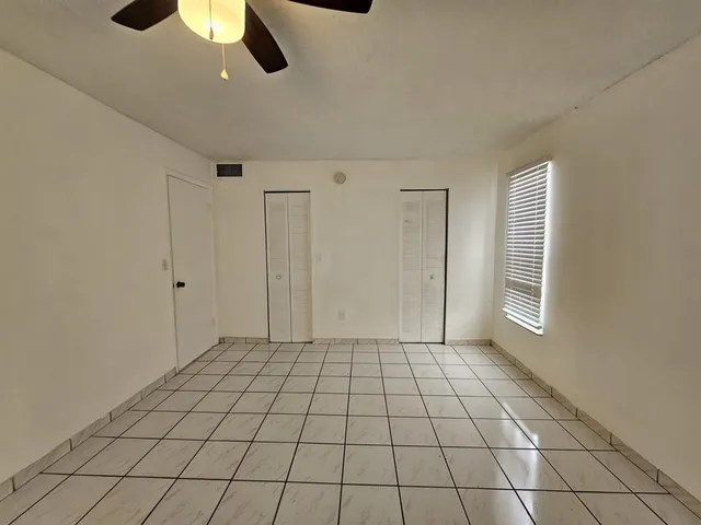$1,450 | 2800 Northwest 56th Avenue, Unit E201, Lauderhill, FL 33313