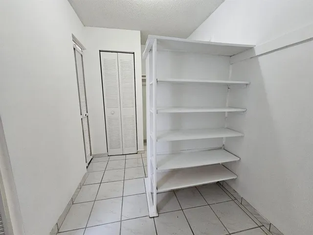 $1,450 | 2800 Northwest 56th Avenue, Unit E201, Lauderhill, FL 33313