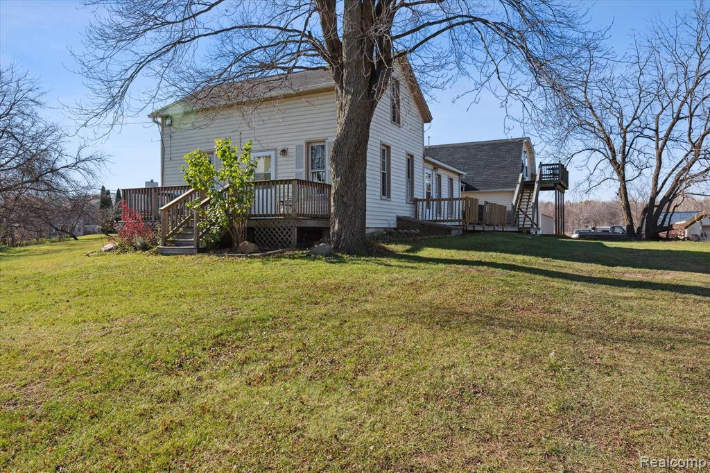 23740 Carleton West Road Belleville, MI 48111 - Photo 3 of 43