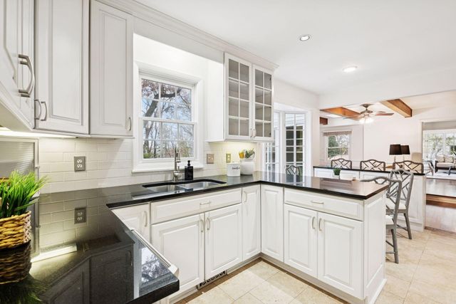 $1,175,000 | 6708 Rosemary Lane, Edina, MN 55439