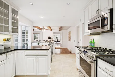 $1,175,000 | 6708 Rosemary Lane, Edina, MN 55439