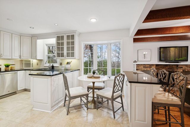 $1,175,000 | 6708 Rosemary Lane, Edina, MN 55439