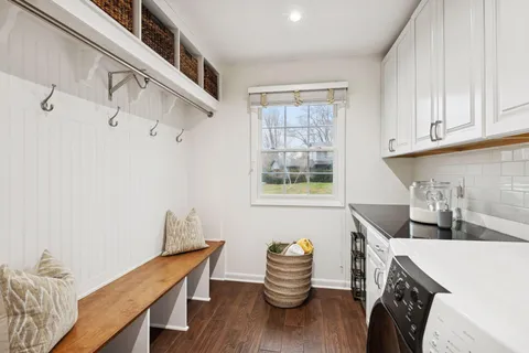 $1,175,000 | 6708 Rosemary Lane, Edina, MN 55439