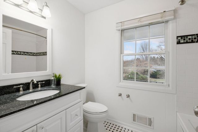 $1,175,000 | 6708 Rosemary Lane, Edina, MN 55439