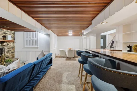 $1,175,000 | 6708 Rosemary Lane, Edina, MN 55439