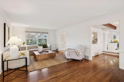 $1,175,000 | 6708 Rosemary Lane, Edina, MN 55439