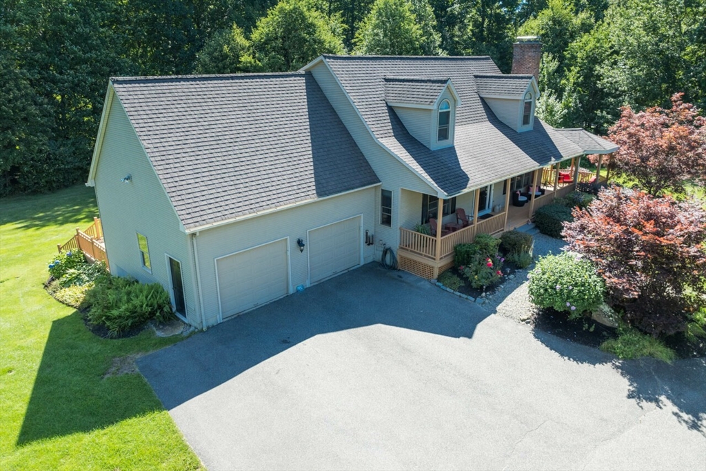 243 Wilbraham Road Monson, MA 01057 - Photo 3 of 42