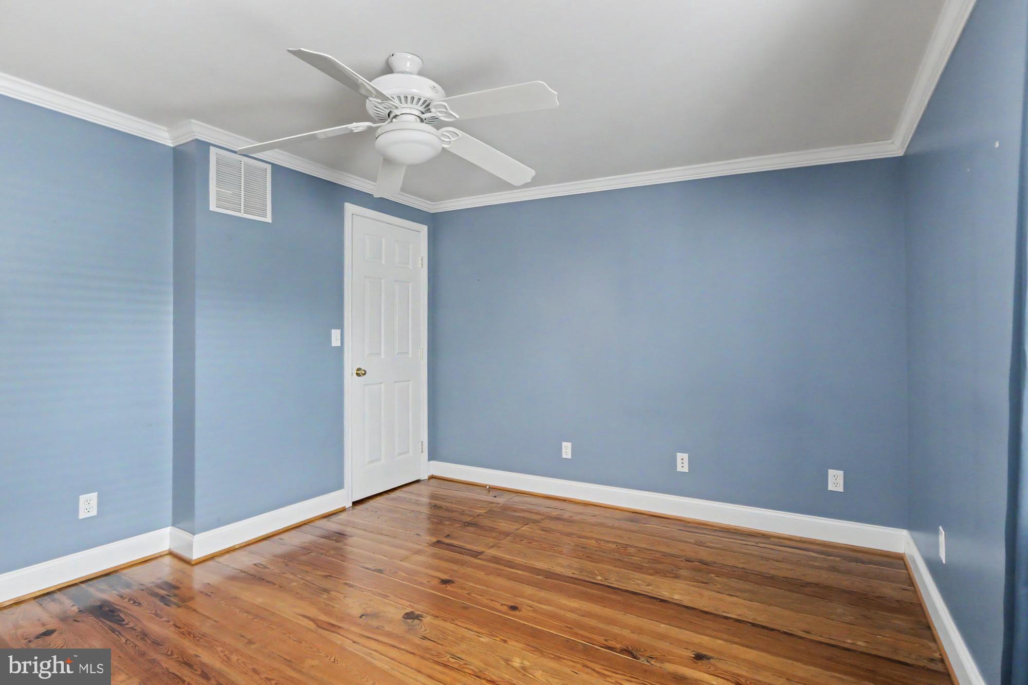 2048 Bank Street Baltimore, MD 21231 - Photo 31 of 41