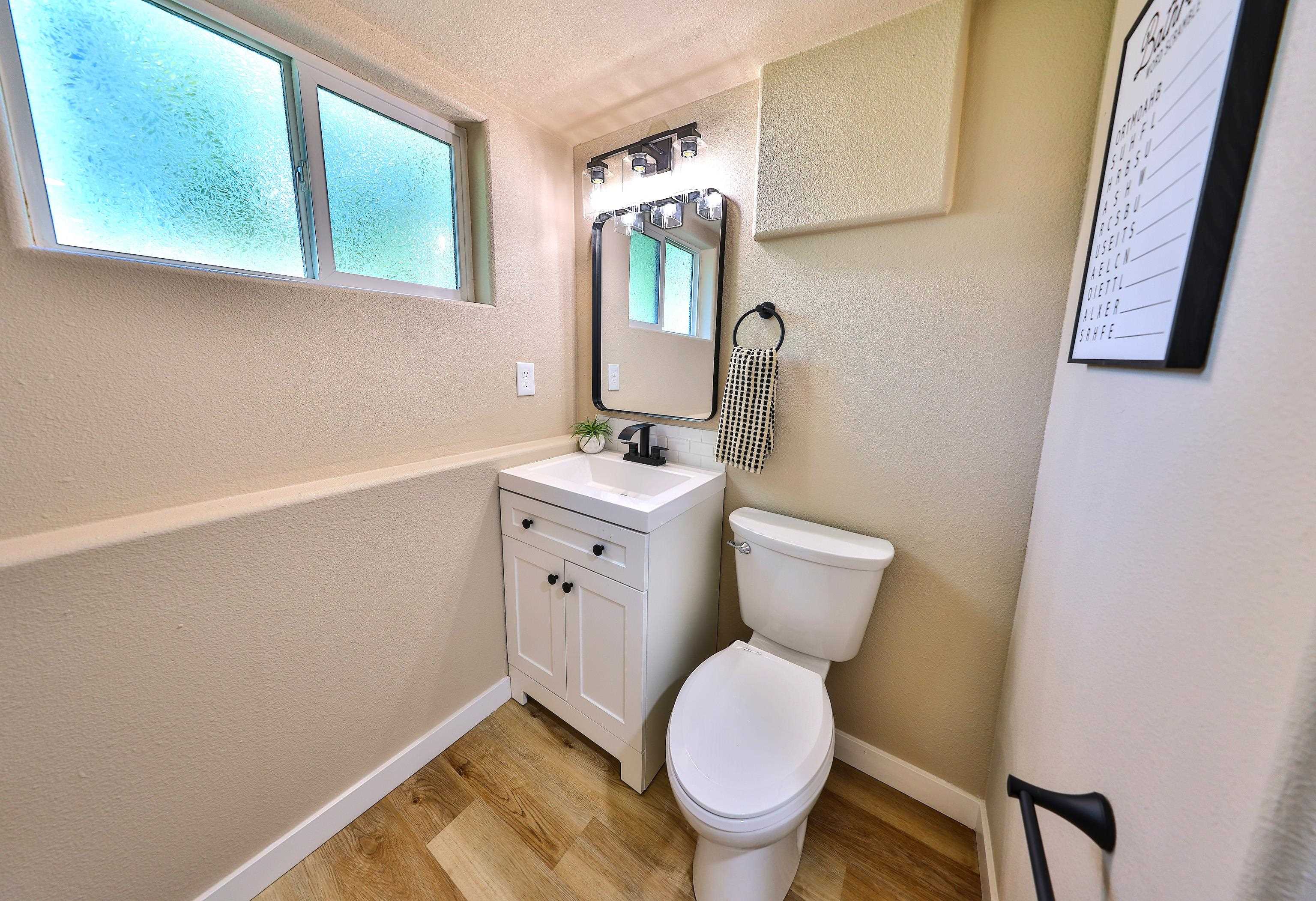 4725 South Bates Road Spokane, WA 99206 - Photo 32 of 48